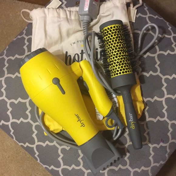 DryBar Accessories - Drybar buttercup travel hairdryer set